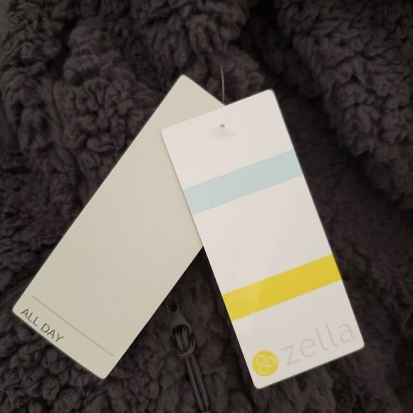 Zella Faux Shearling Pullover sz XL in Grey Forged - Picture 8 of 13